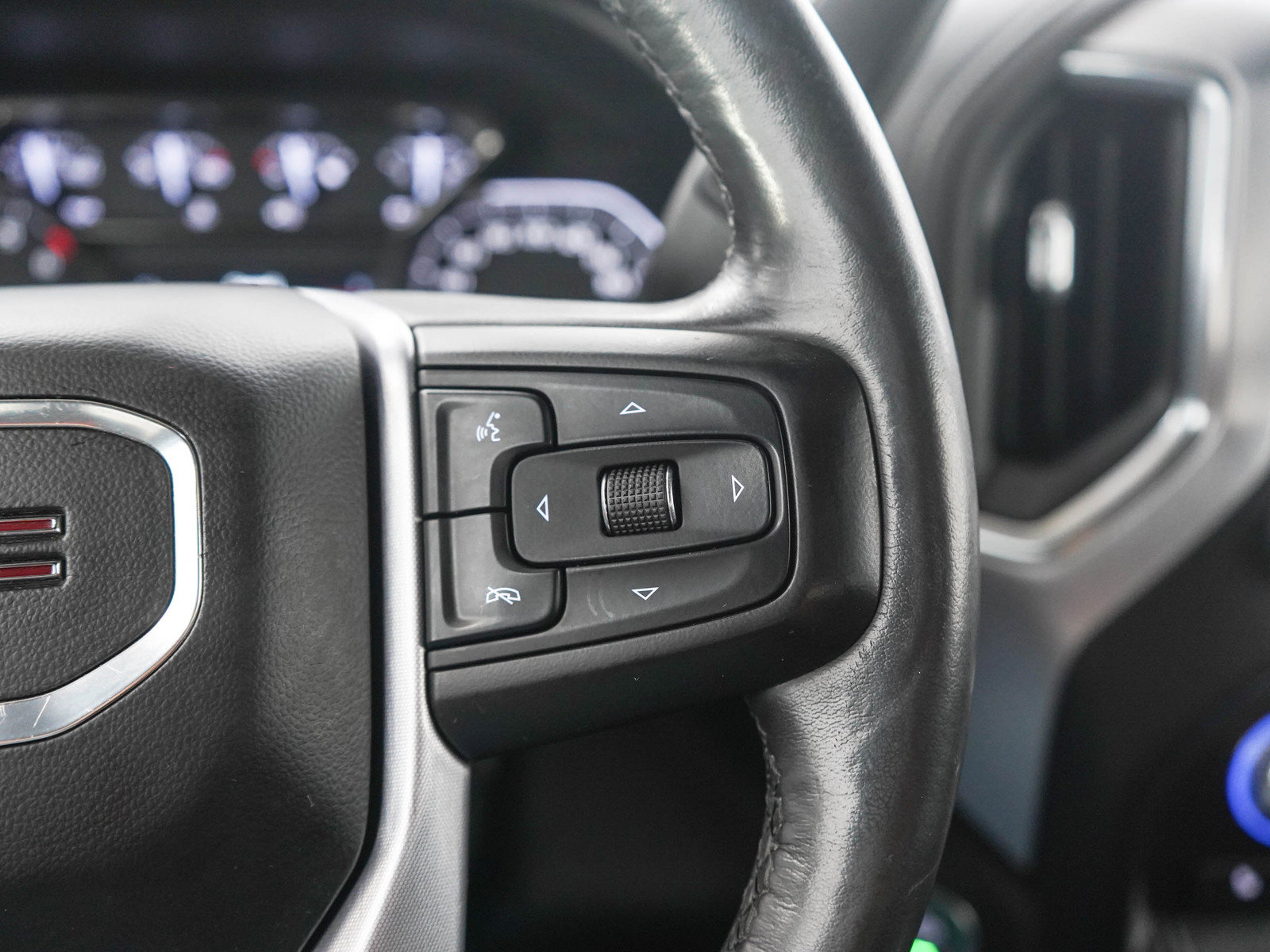Used 2020 GMC Sierra 1500 Elevation w/ Elevation Value Package AWD/4WD image 25