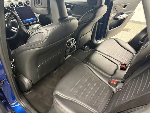 Used 2023 Mercedes-Benz GLC 300 4MATIC w/ AMG Line image 36