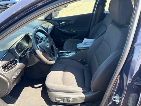 Used 2025 Chevrolet Malibu LT FWD image 20