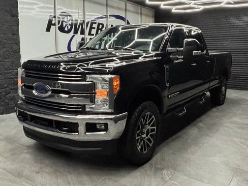 Used 2017 Ford F350 Lariat AWD/4WD image 1