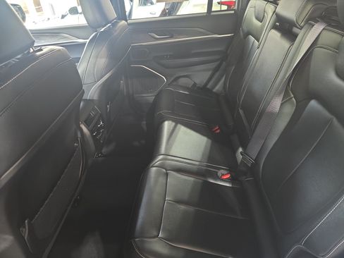 Used 2024 Jeep Grand Cherokee Limited 4xe AWD/4WD image 14