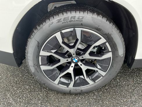 Certified 2025 BMW X3 xDrive30i w/ Premium Package image 23