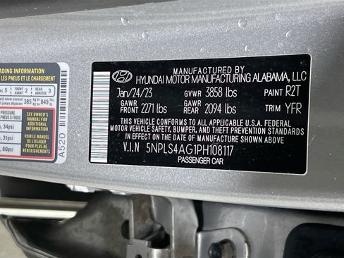 Used 2023 Hyundai Elantra SEL w/ Convenience Package FWD image 31