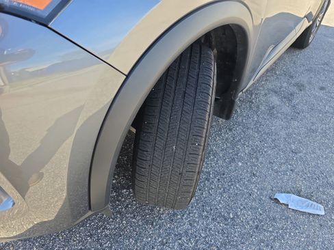 Used 2023 Nissan Rogue S image 34