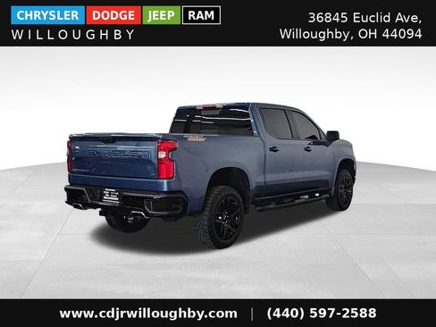 Used 2024 Chevrolet Silverado 1500 LT Trail Boss w/ Convenience Package II AWD/4WD image 9