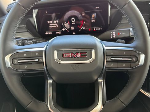 New 2026 GMC Acadia Elevation w/ Elevation Premium Package image 25