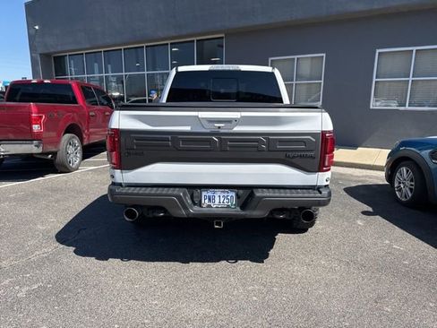 Used 2018 Ford F150 Raptor w/ Equipment Group 802A Luxury image 10