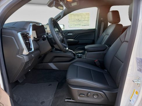New 2026 GMC Canyon Elevation w/ Convenience Package RWD image 10