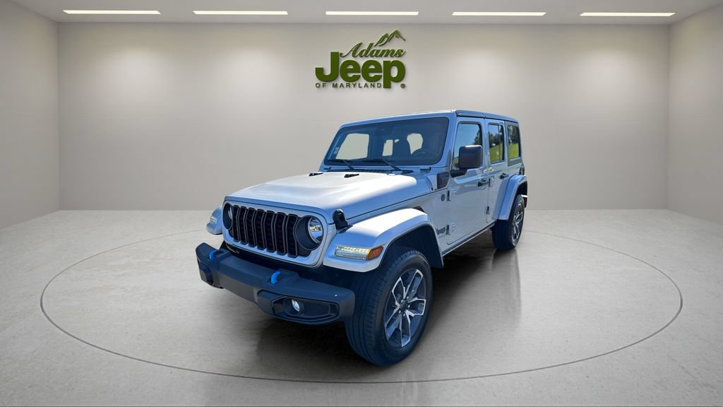 Used 2024 Jeep Wrangler Unlimited w/ Convenience Group AWD/4WD image 1