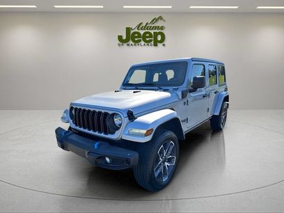 Used 2024 Jeep Wrangler Unlimited w/ Convenience Group