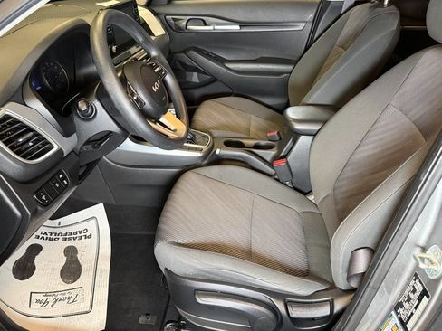 Used 2023 Kia Seltos LX AWD/4WD image 20