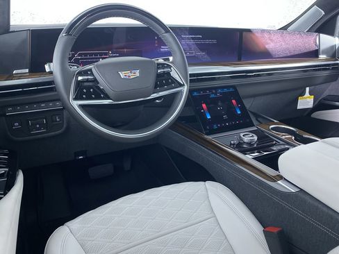 New 2025 Cadillac Escalade Sport Platinum w/ LPO, ONYX Package image 2