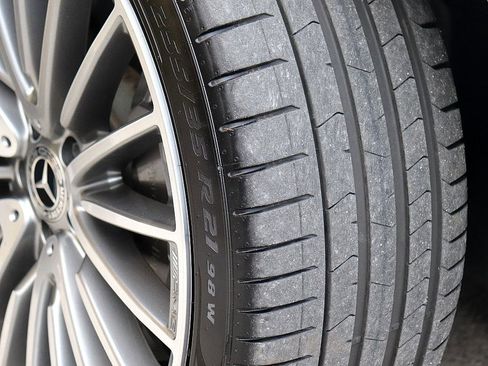 Used 2023 Mercedes-Benz S 580 4MATIC Sedan image 51