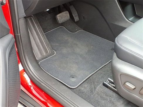 New 2026 Chevrolet Traverse LT w/ Driver Confidence Package image 34