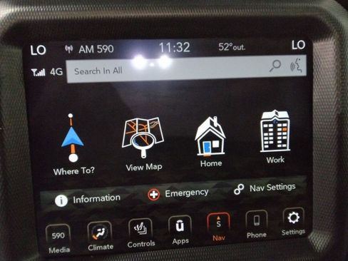 Used 2021 Jeep Wrangler Unlimited Sahara w/ Uconnect 4C Nav & Sound Group image 27