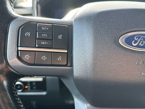 Used 2023 Ford F350 Lariat w/ Chrome Package image 18