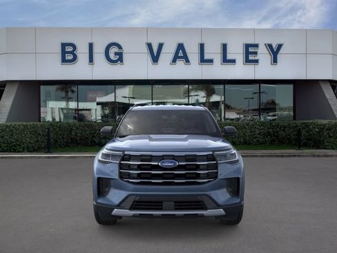 New 2026 Ford Explorer Active RWD image 6