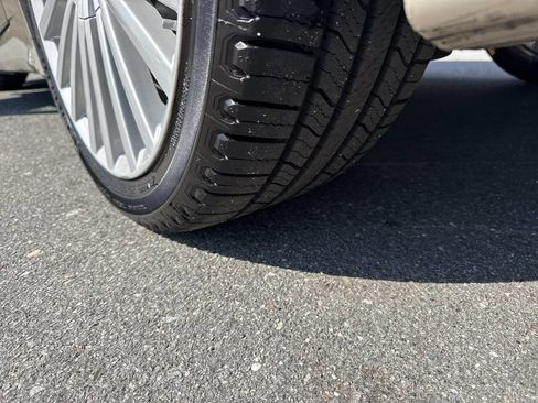 Used 2017 Lincoln MKZ Reserve AWD/4WD image 36