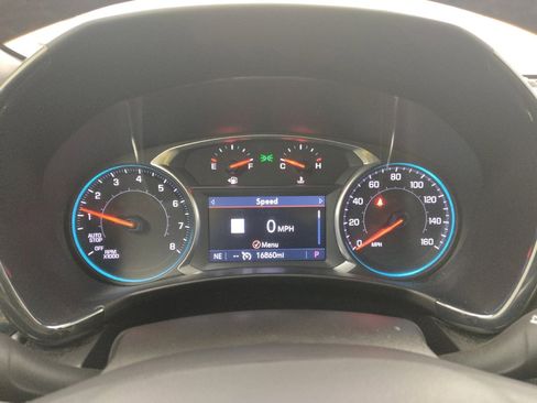 Used 2024 Chevrolet Equinox RS FWD image 23