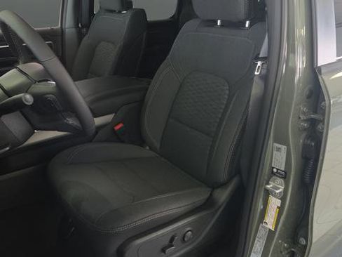 New 2026 RAM 1500 Big Horn AWD/4WD image 9