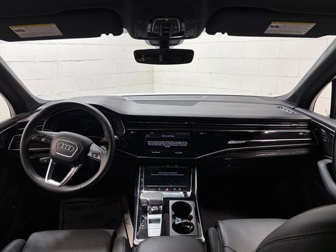 Used 2025 Audi Q7 3.0T Prestige image 34