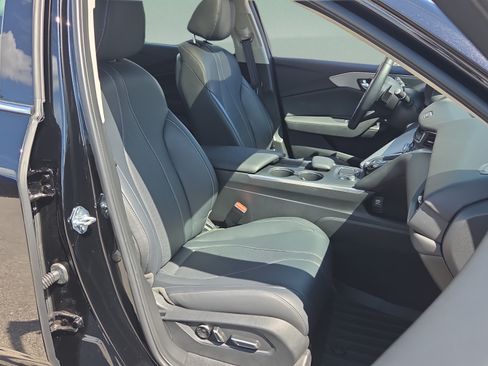 Used 2025 Acura TLX w/ Technology Package FWD image 17
