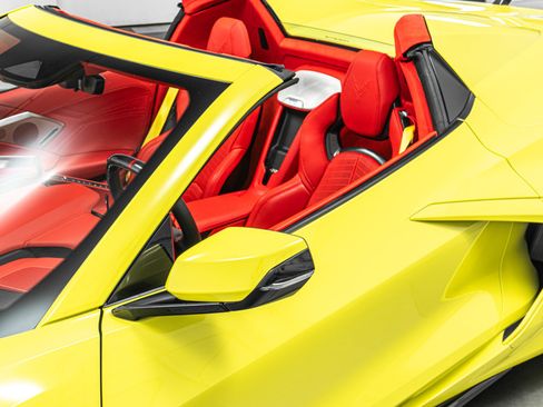 Used 2024 Chevrolet Corvette Z06 w/ Z07 Performance Package RWD image 36