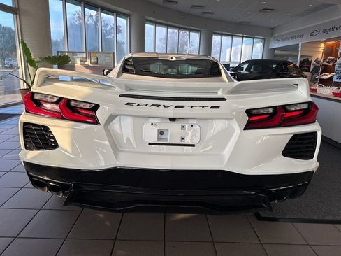Used 2023 Chevrolet Corvette Stingray Premium Cpe w/ Z51 Performance Package RWD image 24