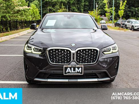 Used 2024 BMW X4 xDrive30i w/ Parking Assistance Package AWD/4WD image 8