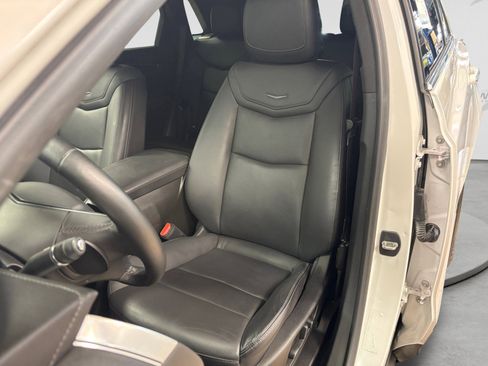 Used 2023 Cadillac XT5 Premium Luxury FWD image 37