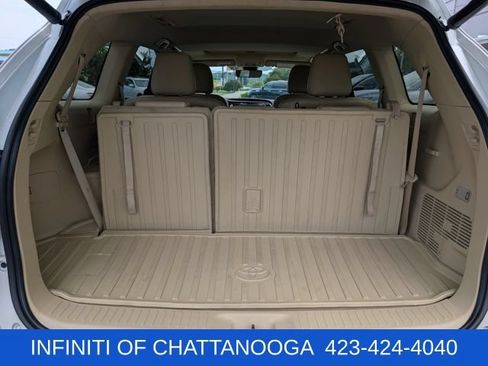 Used 2019 Toyota Highlander XLE AWD/4WD image 22