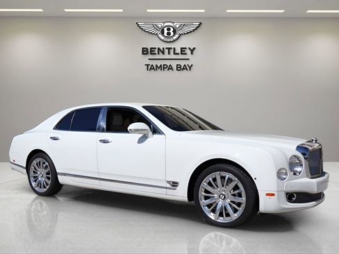 Used 2016 Bentley Mulsanne image 12