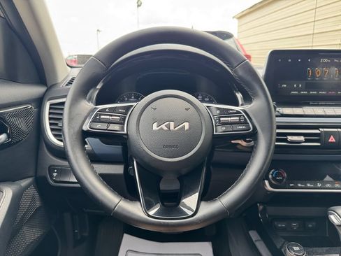 Used 2022 Kia Seltos Nightfall Edition AWD/4WD image 15