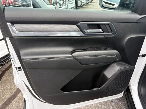 Certified 2025 GMC Terrain Elevation image 21