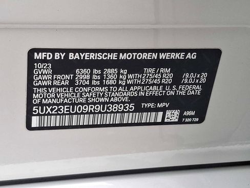 Certified 2024 BMW X5 xDrive40i w/ M Sport Package image 27