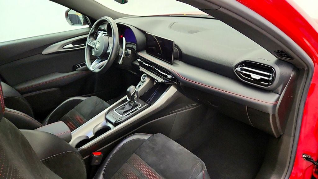 Used 2024 Dodge Hornet R/T AWD/4WD image 24