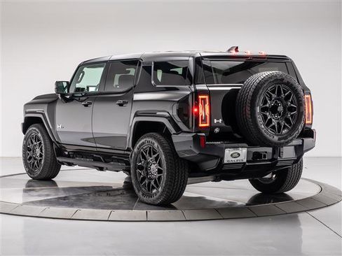 Used 2024 GMC Hummer EV 2X image 3