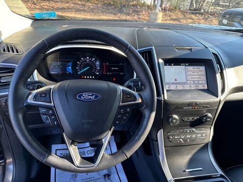 Used 2019 Ford Edge SEL w/ Equipment Group 201A AWD/4WD image 15