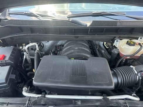 Used 2020 Chevrolet Silverado 1500 LTZ w/ LTZ Premium Package AWD/4WD image 34