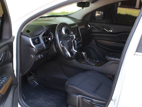 Used 2018 GMC Acadia SLE FWD image 7