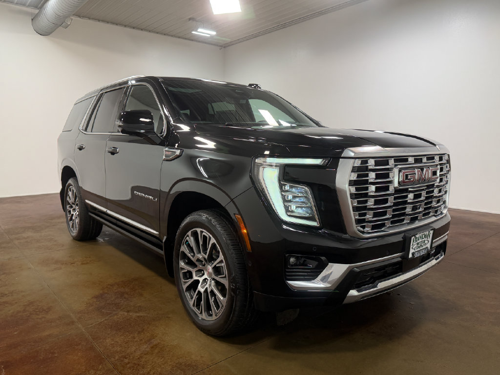 Used 2025 GMC Yukon Denali w/ Denali Reserve Package AWD/4WD image 30