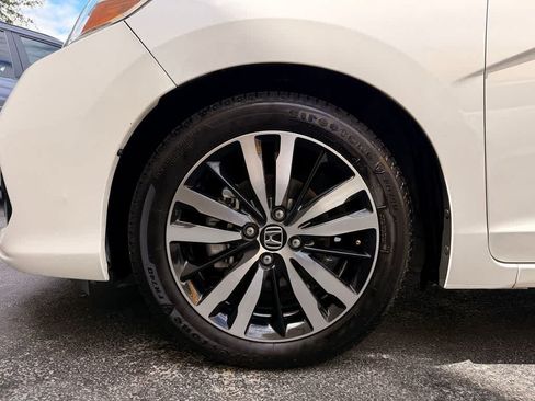 Used 2020 Honda Fit EX-L image 7