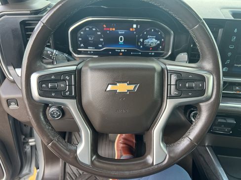 Used 2023 Chevrolet Silverado 1500 LTZ w/ LTZ Premium Package AWD/4WD image 17