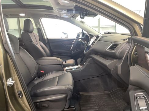 Used 2025 Subaru Ascent Touring AWD/4WD image 21