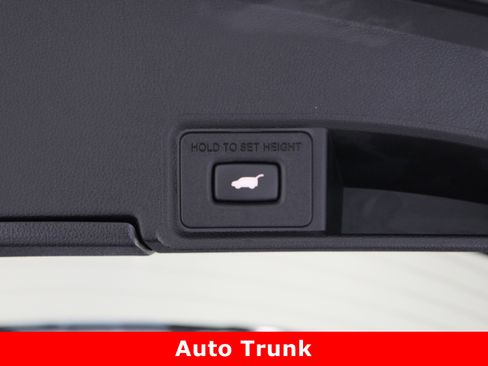 Used 2024 Acura RDX SH-AWD w/ Technology Package image 37