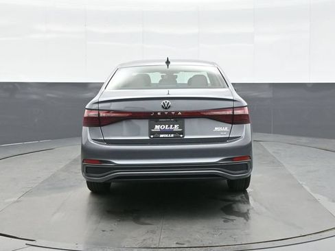 New 2026 Volkswagen Jetta SE FWD image 6