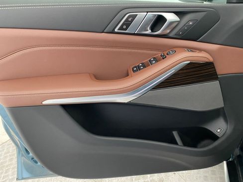 New 2026 BMW X5 xDrive50e w/ Premium Package image 12