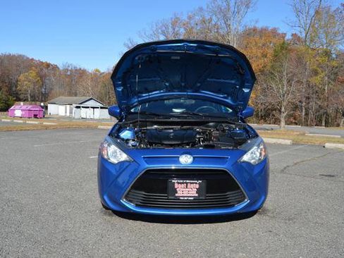 Used 2017 Toyota Yaris iA image 69