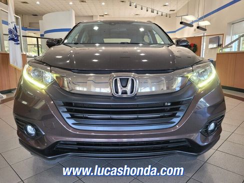 Used 2021 Honda HR-V EX image 2