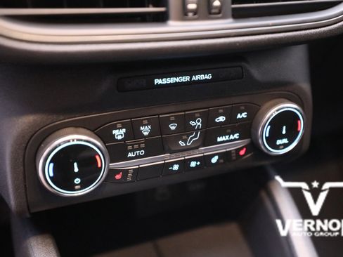 New 2025 Ford Escape Active w/ Cold Weather Package image 25